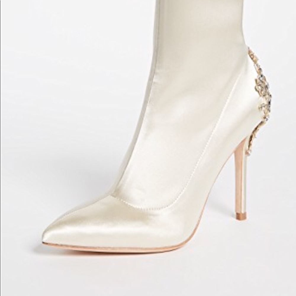 BADGLEY MISCHKA Satin MEG jeweled booties boots - Picture 4 of 8